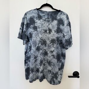 Lululemon Women’s All Yours Tee - Tie Dye Size 10